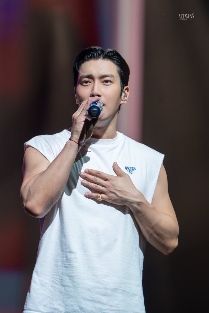 My baby

<a href="/siwonchoi/">Siwon Choi</a> #Siwon #시원 #최시원 
#슈퍼주니어 #superjunior