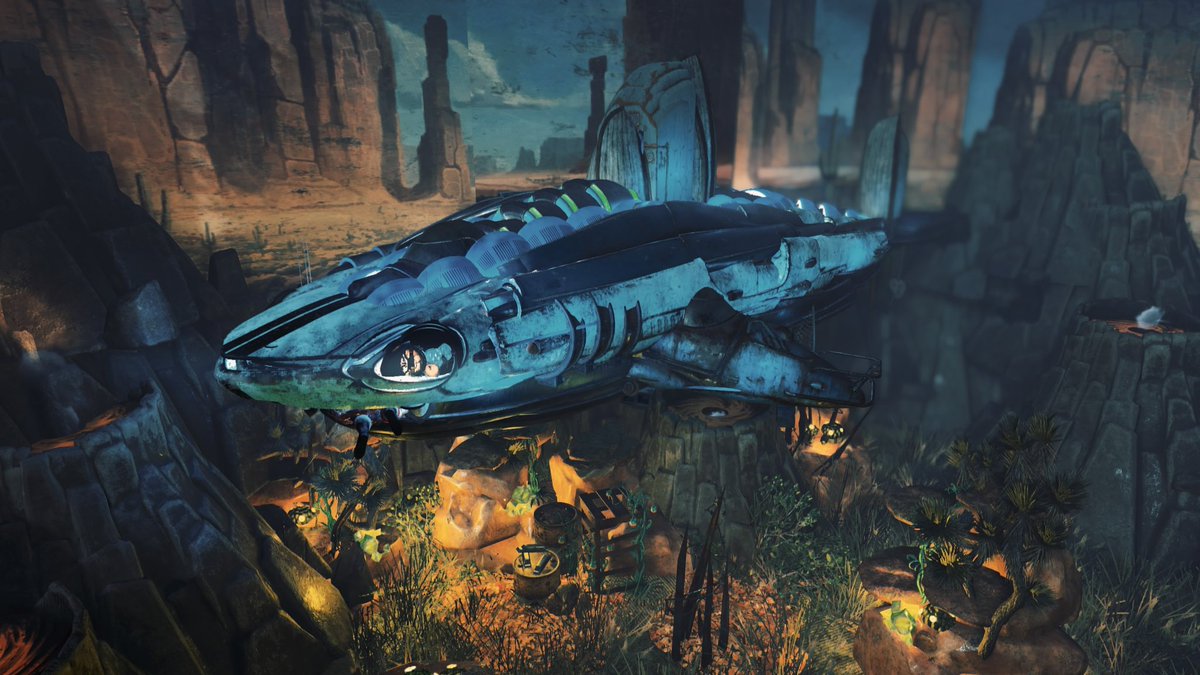 SHARK BUILD
An abstract build using mostly only blue items in the game.  The second photo features Santa being snacked on by danger fish. you can see his legs popping out. 😊🦈
#fallout76 #falloutcamps