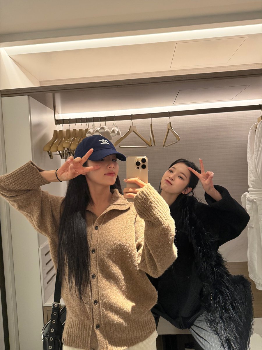나일 tweet media