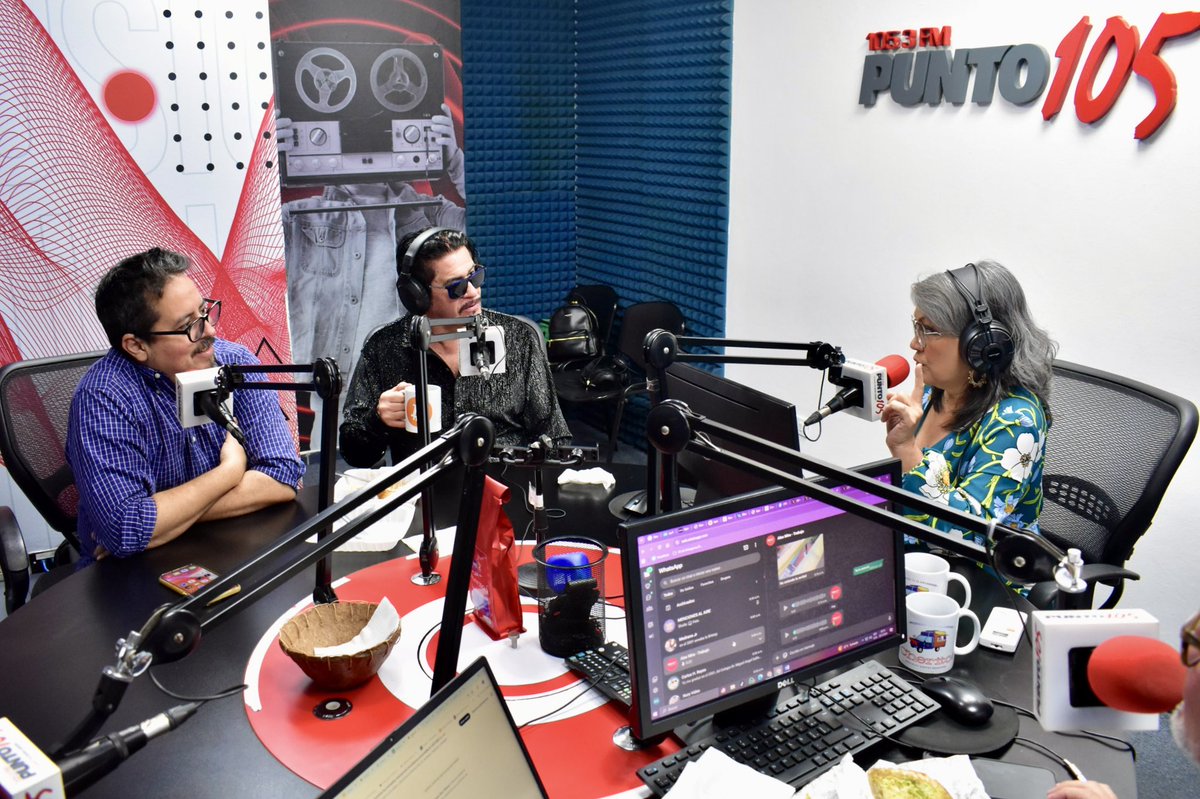 dianavytony's tweet photo. Así vivimos #LaEntrevista con Álvaro Aguilar (@ContactoALVARO ), fundador y vocalista de Alux Nahual ( @AluxNahualOfici ) 🎸
Conversamos sobre su trayectoria musical y el próximo concierto en El Salvador 🇸🇻
#AluxNahual #ElCorreCorre #EnConcierto https://t.co/FvOVpuWvbu
