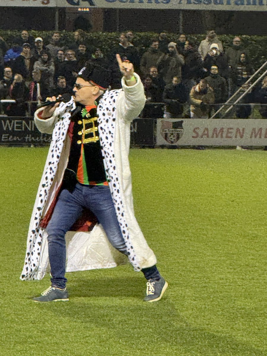 Ouwejanus tweet media