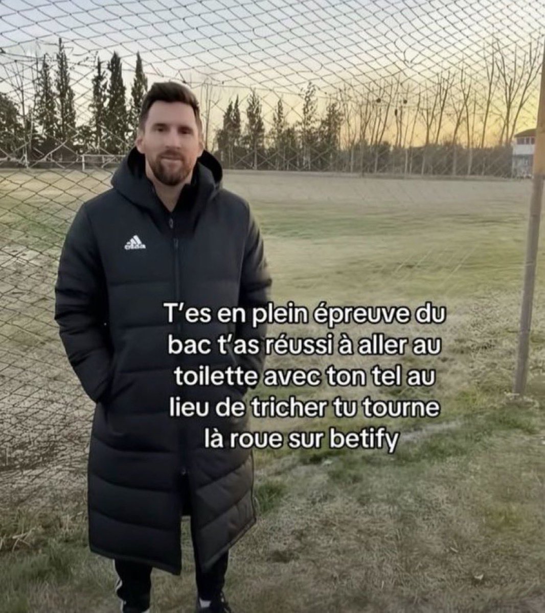 el_libro01's tweet image. Jsuis mort sa mere