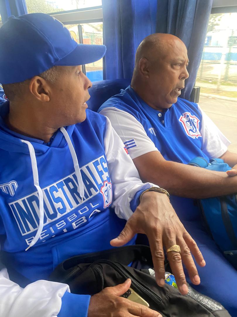 GHNordelo5's tweet image. Leones rumbo a Mayabeque. ¡Comienza la batalla!
#Cuba #Industriales #CDRCuba