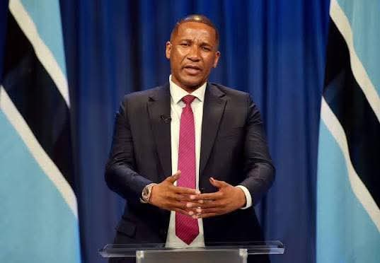 SandileMakeba's tweet image. Boko is a testimony that in Africa, opposition parties are fighting for their turn to loot.