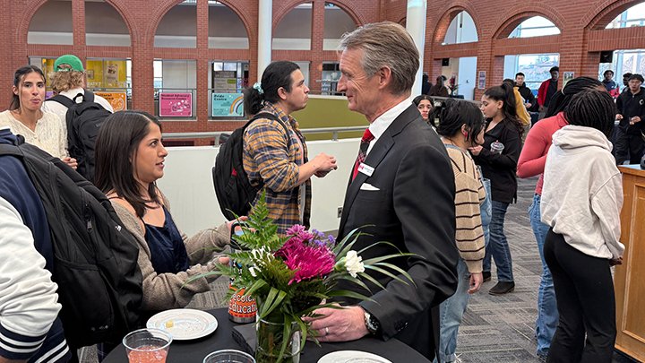 GregMcLeanYYC's tweet photo. Mount Royal U Students' Assn Connect mixer for students to chat with elected officials. Lots of great questions/comments, and (well warranted) concern about cost of living, ever purchasing a home & high youth unemployment.
#calgarycentre #yyc #cdnpoli #samru #mountroyaluniversity https://t.co/DT4jN7eH3A