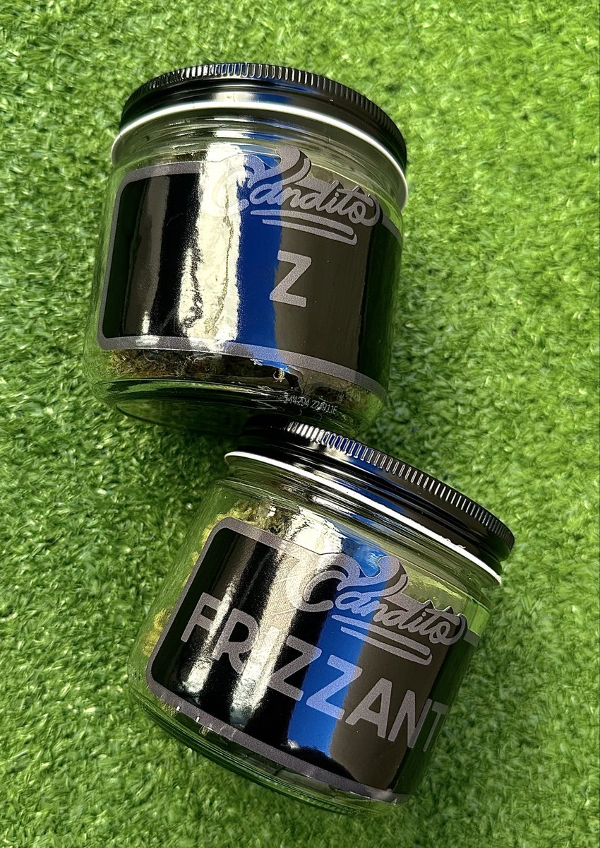 Packs Fifth Avenue tweet media