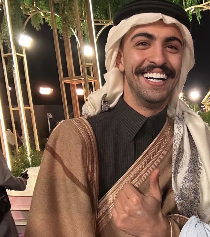 elnafeo's Smiles tweet media