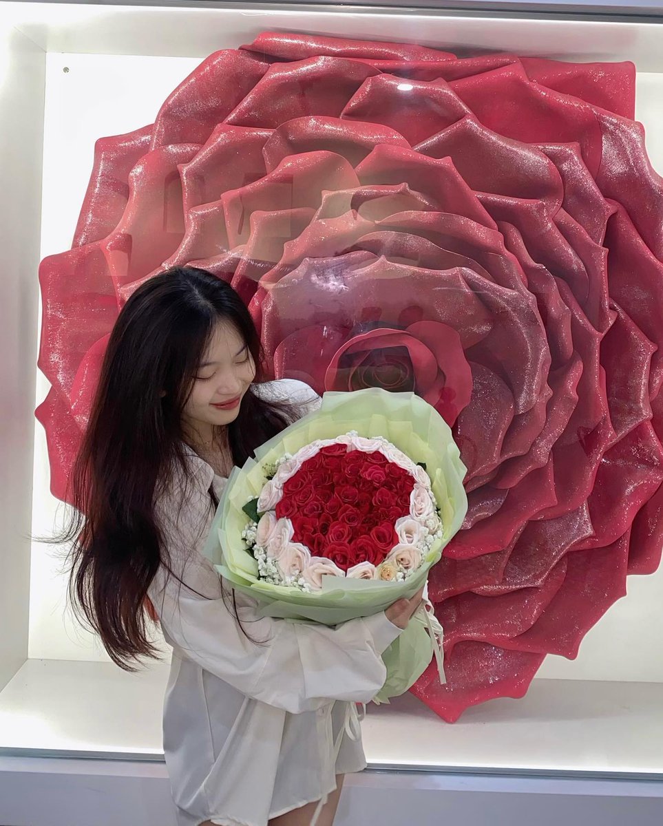 Dew_dewz's tweet image. 