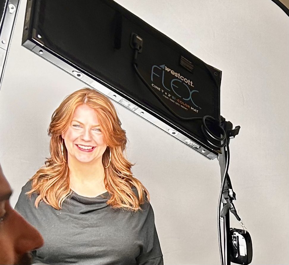 OnCallStylist's tweet photo. ... had a fun couple of days in #NewOrleans doing #Hair &amp; #Makeup working with the amazing @goZenoti Team &amp; photographer @NoelMarcantel shooting headshots for attendees at #SeriousBusiness2026  conference @ the beautiful #RooseveltHotelNewOrleans
🎥 🎬 🎞️ 📸
@oncallstylist https://t.co/BnWVdAgV8j