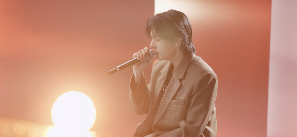 simkorean's tweet image. 처음부터 끝까지 재윤이 목소리만 들리는 걸 또 언제 듣겠어
진짜 행복하고 너무 사랑해서 눈물이 막............💧