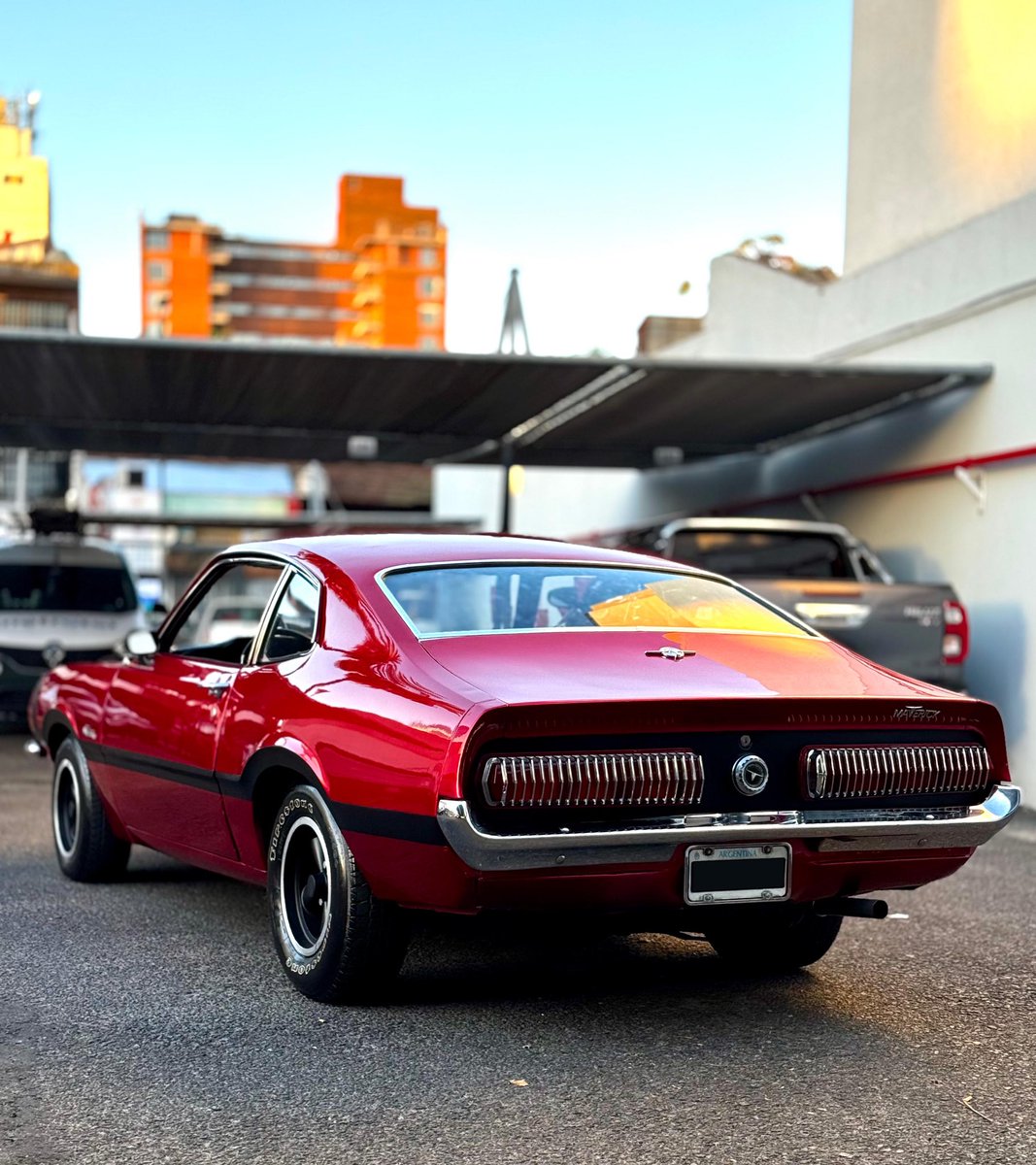 Abi_nt's tweet photo. Es increíble lo bien que andas estos autos lpm, 50 años tiene encima y anda como el primer día.

FORD COUPE MAVERICK 1975 🚘 

-Motor 6 Cilindros 🔥 
-Cubiertas nuevas 🛞
-Sin Pantashita 

Se escuchan ofertas por el vehículo 😉 https://t.co/DVpPqlNd4j