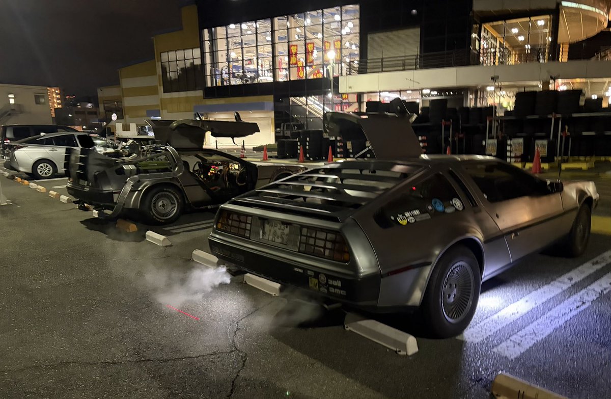 MR.TOSHI @神戸の自作タイムマシン デロリアン🚗 (@Mr_Toshi104