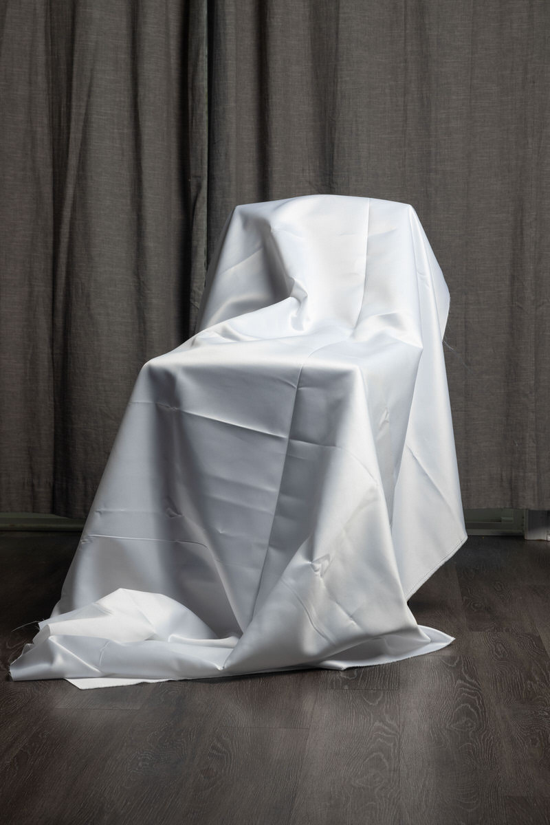 ok these aren't the most exciting reference photos but if you're serious about learning how to draw and paint clothing you're going to need to do some dedicated study of drapery and these are some good semi-simple reference photos to start with