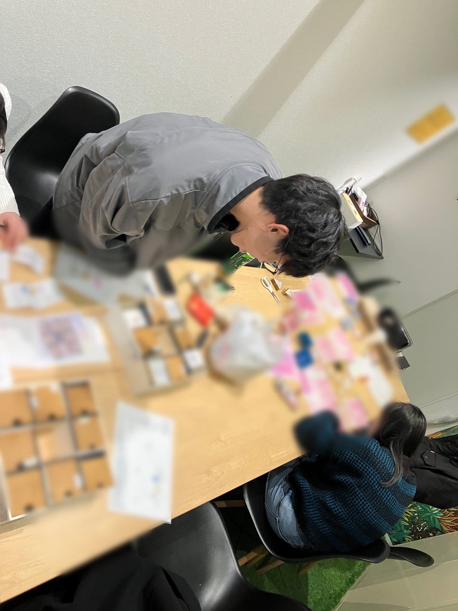 moju_nazo's tweet photo. 【現状共有】

今年のテーマはカフェ謎☕️

mojuはルームと周遊の制作が主で、代表もカフェ謎を作ったことがないので、ちょっと早めに動き出そう！ということで先日初回テストプレイを行いました！

ブラッシュアップと物品制作に走っております〜

#mojunazo
#mojucafe https://t.co/VKxL4ZcJ3h