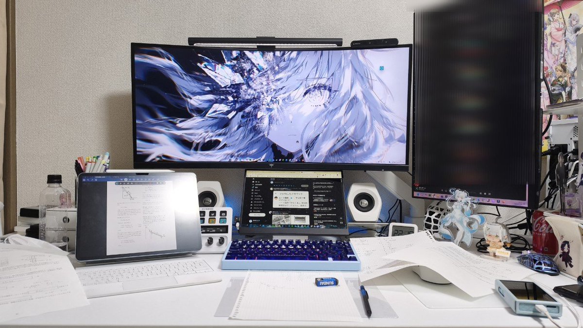 xyzack271's tweet image. #desk