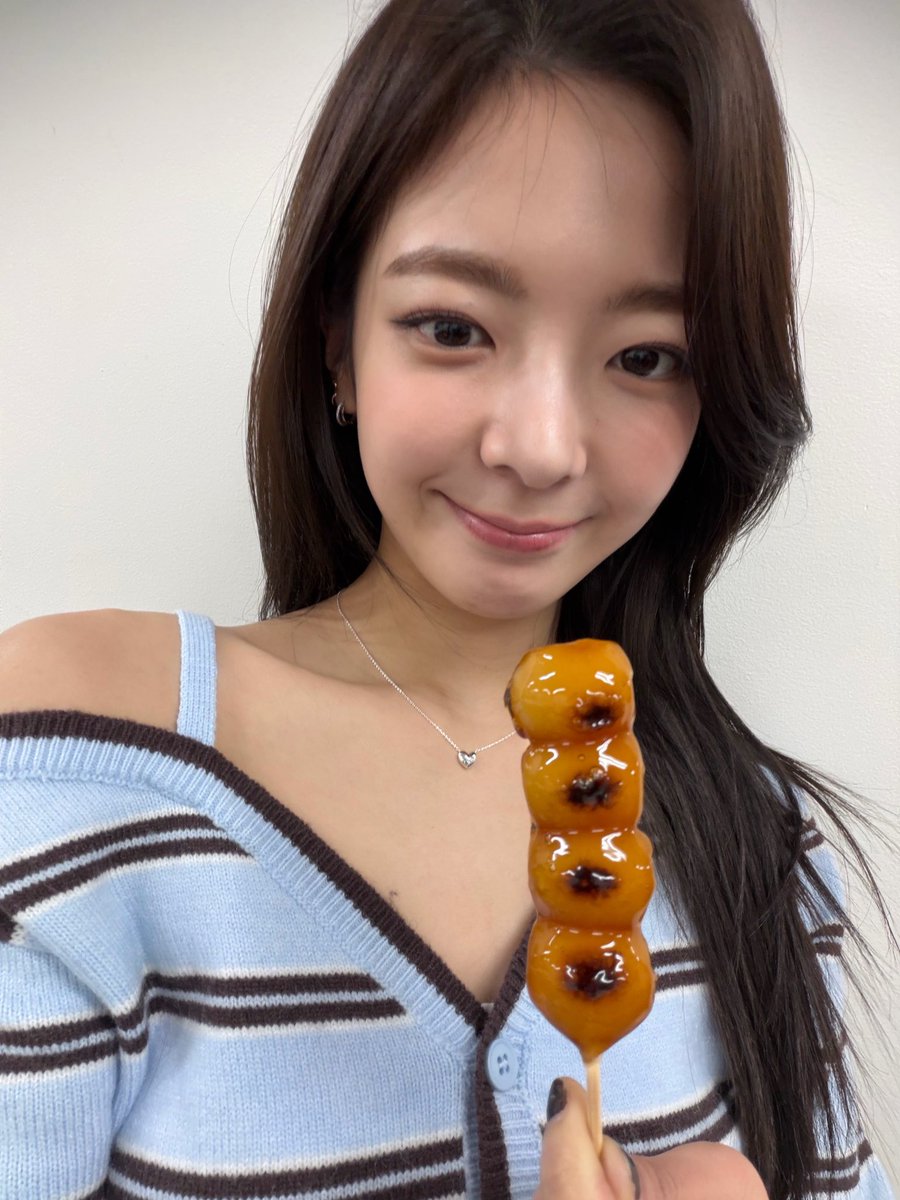 bblofitzy's tweet image. 🍯💭 10:18pm