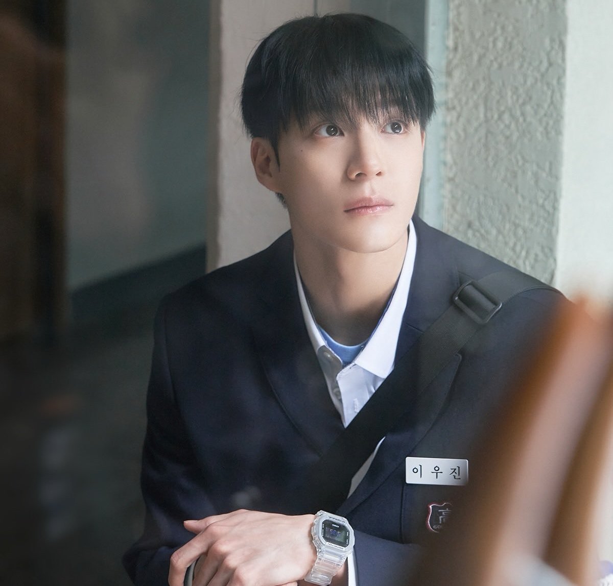 omegajaem's tweet image. imagine a quiet nobody jeno meeting the new kid jaemin and falling for him but jaemin tells him no, revealing he has a tumor. jeno stays of course and they eventually become lovers, with jeno helping jaemin tick off every wish and continuing to love him even after he’s gone