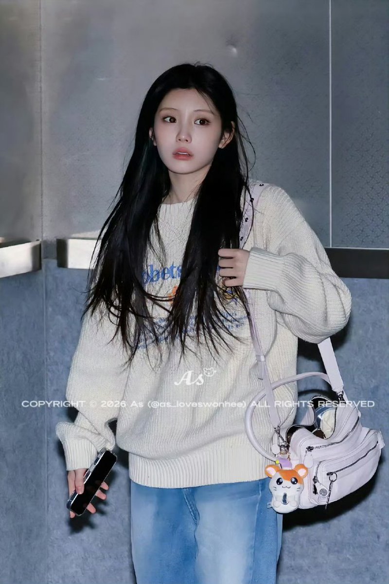 woS2rei's tweet image. 레이 원희 햄토리 커플키링🍓🤍 #기니자매