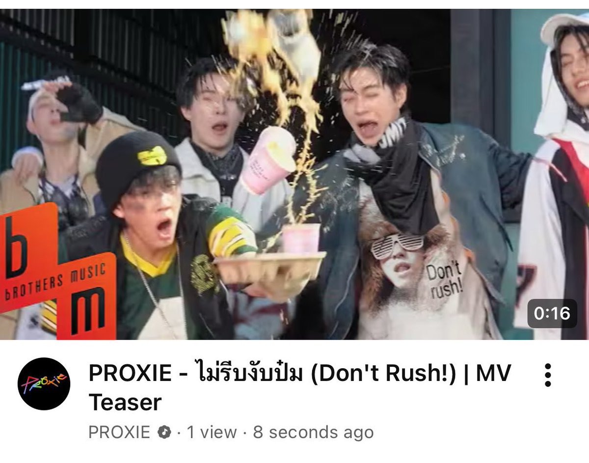 ชอบทัมเนลมาก แต่กำลังจะนอยที่ไม่เห็นเมนนี่ สรุปมันตัดรูปลูกกุใส่เสื้อพี่กัน ใครมันทำฟว่ะ 5555555555555555555555555

 #PROXIE_เกือบจะรีบแล้วงับป๋ม