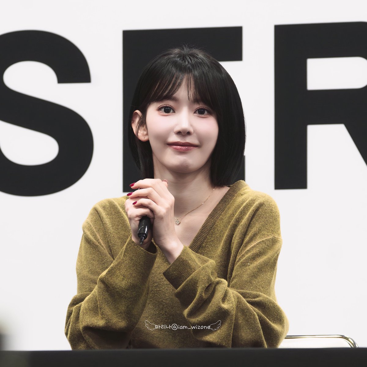 260118 spaghetti 全員サイン会 👼🤍🪽 #LE_SSERAFIM #르세라핌 #宮脇