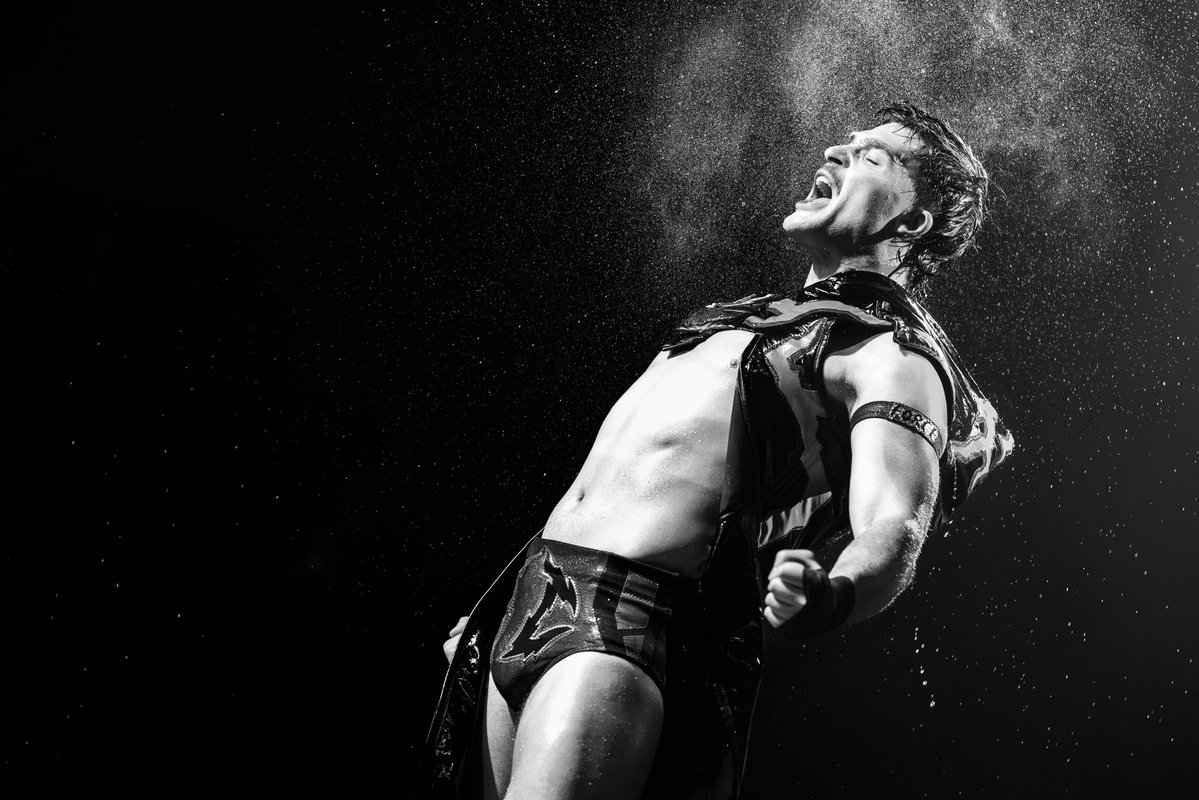 UkWrestlePic's tweet image. Best entrance in Rev Pro - IMHO.
@JJGale_PW 
Live in Coventry
#monochrome #wrestling #ukwrestling