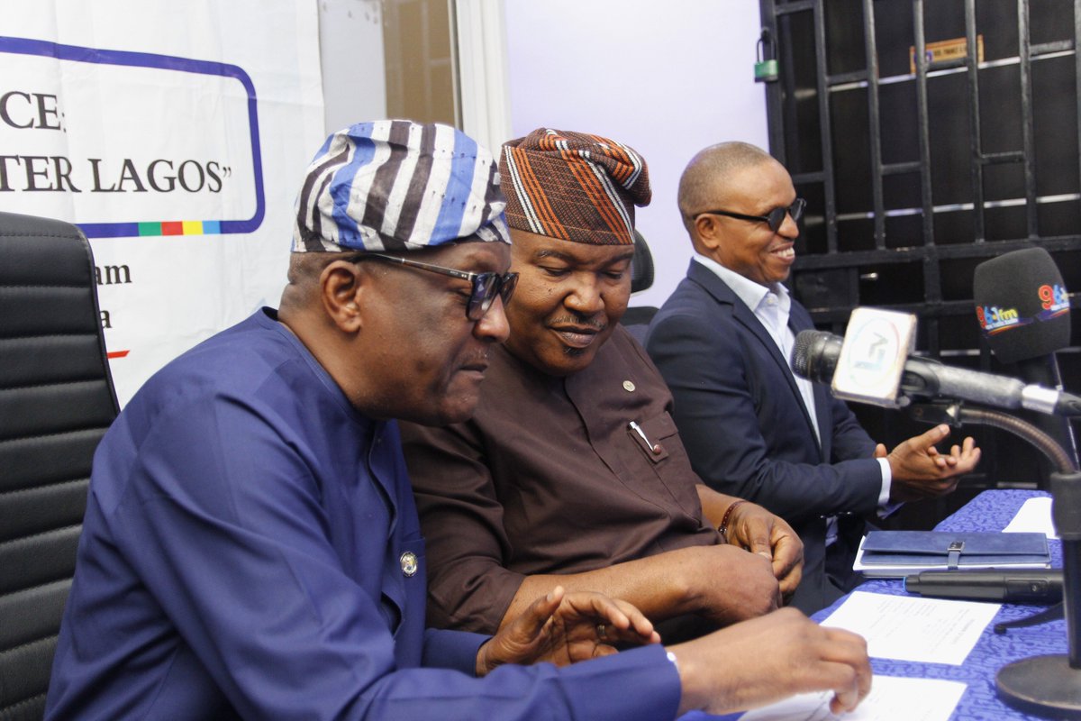 Lagos Traffic Radio 96.1FM tweet media