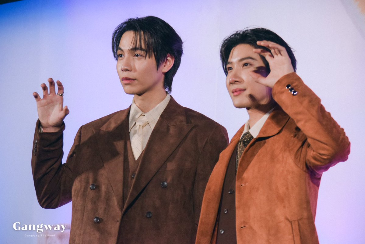 gangwayth's tweet image. “เฟิร์ส - ข้าวตัง“ #Firstkanaphan #Khoatungg ในงาน “เปย์รักด้วยแมวเลี้ยง THE FRIST MeOwMENT”🐱💖

#CatForCashEP1
#FirstKhaotung
#gangwaynews