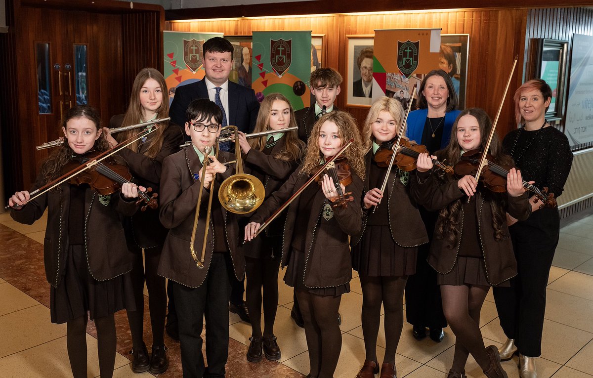🎶 𝗠𝗨𝗦𝗜𝗖𝗔𝗟 𝗜𝗡𝗦𝗧𝗥𝗨𝗠𝗘𝗡𝗧 𝗚𝗥𝗔𝗡𝗧 🎶

St Louise’s College is delighted to have received a £25,000 grant from the Department for Communities Musical Instruments Programme, administered by the <a href="/ArtsCouncilNI/">Arts Council of Northern Ireland</a>.

🔗 𝗥𝗲𝗮𝗱 𝗺𝗼𝗿𝗲 artscouncil-ni.org/news/25-000-gr…