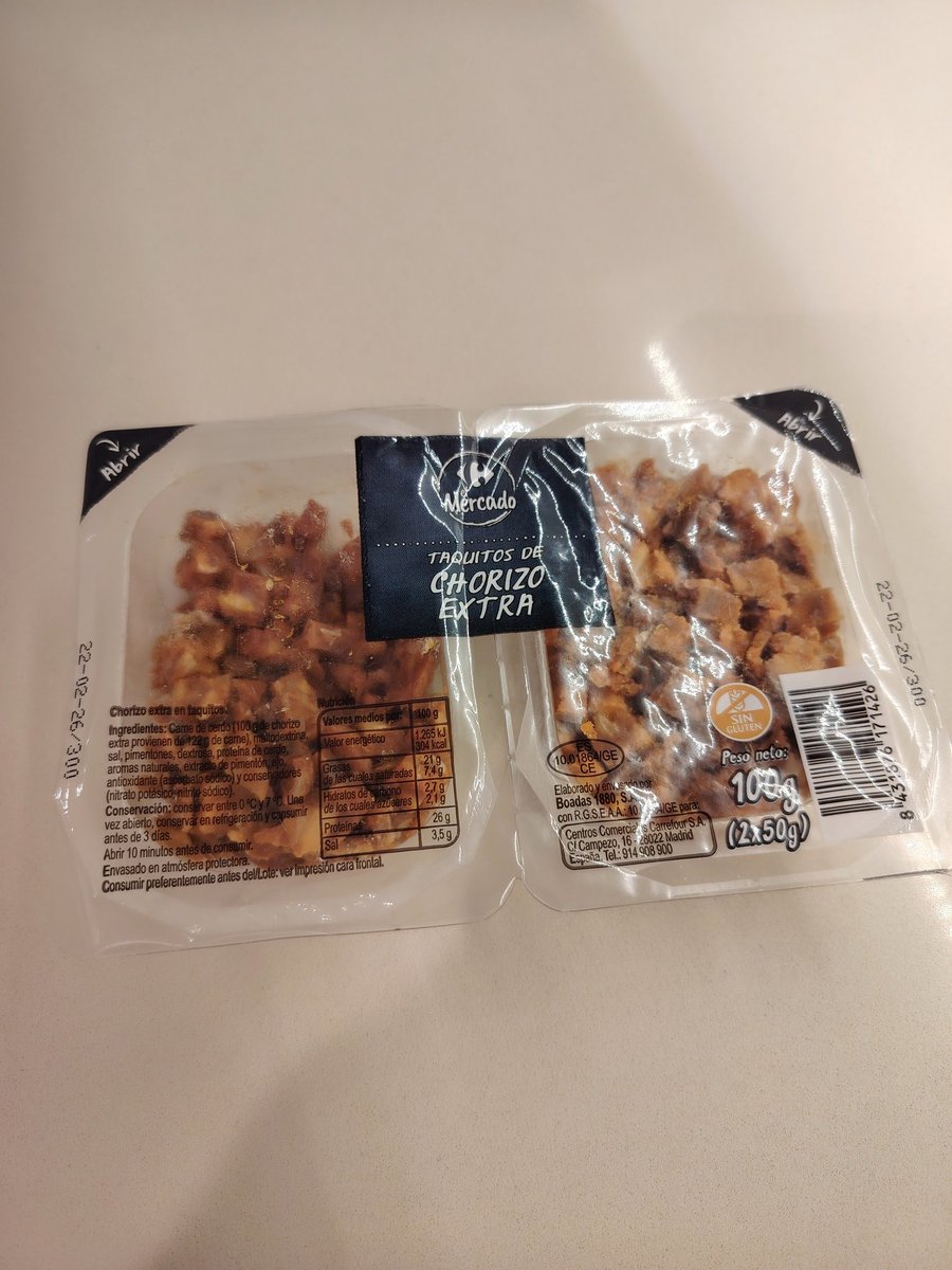 ACastillaGR's tweet photo. @CarrefourES Acabo de comprar unos tacos de chorizo en un Carrefour Express, los he probado y tras ingerirlos el sabor era horrible, al abrir uno de los envases huele a ACETONA. Espero no intoxicarme, cómo puedo hacer para haceros llegar el lote. Tengo el ticket. https://t.co/p0Czvna0J1