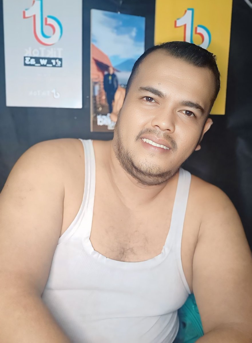 Ridho kurwis tweet media