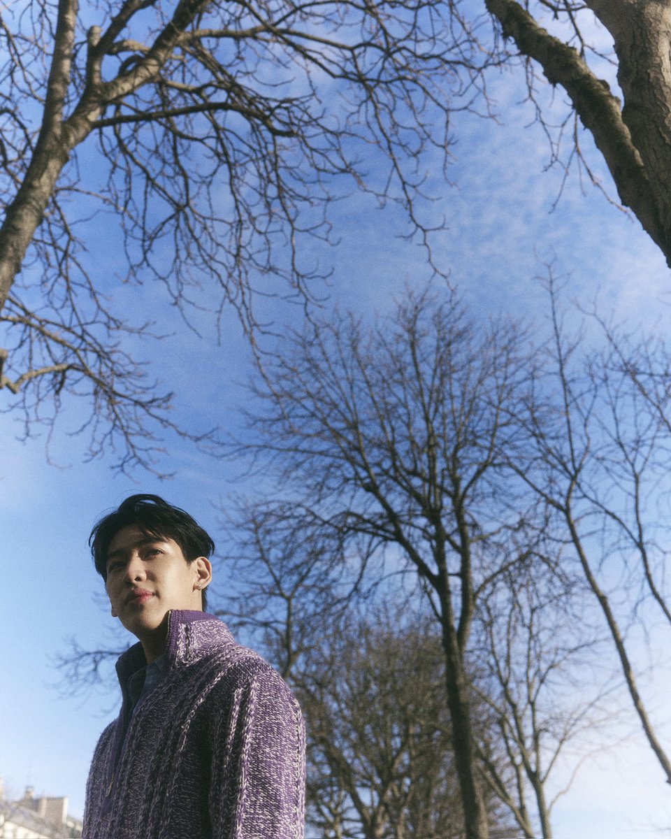 เริ่ดเลย! ส่งภาพ #แบมแบม กับลุค Pre-Show ก่อนที่เจ้าตัวจะร่วมนั่งฟร้อนท์โรว์ชมโชว์ Louis Vuitton Men’s Fall-Winter 2026 ที่จะมีขึ้นวันนี้เวลา 02.00 น. ตามเวลาไทย ไหนใครมารอดูลุคหนุ่ม House Ambassador คนนี้แล้วบ้าง💚

📸ชมภาพเพิ่มเติม mintmagth.com/people/lv-bamb…

#BamBam 
#LVMenFW26