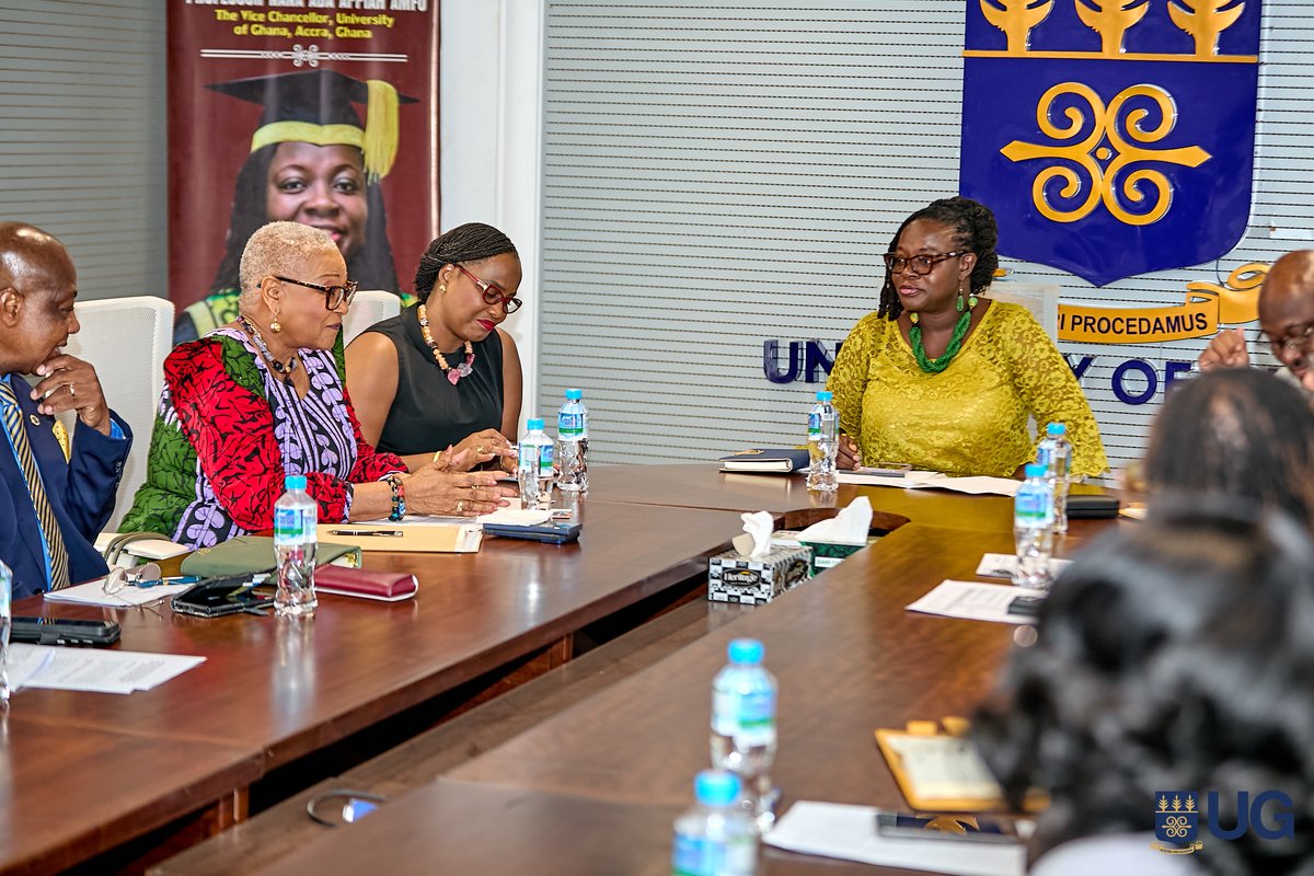 UnivofGh's tweet photo. The Africa Centre for Nature-Based Climate Action (AC4NCA) has begun discussions with the University of Ghana to explore a strategic collaboration in climate research, policy engagement and nature-based solutions.

#IntegriProcedamus
#EngagementAndPartnerships
#ImpactfulResearch https://t.co/Hqsnuwamm6