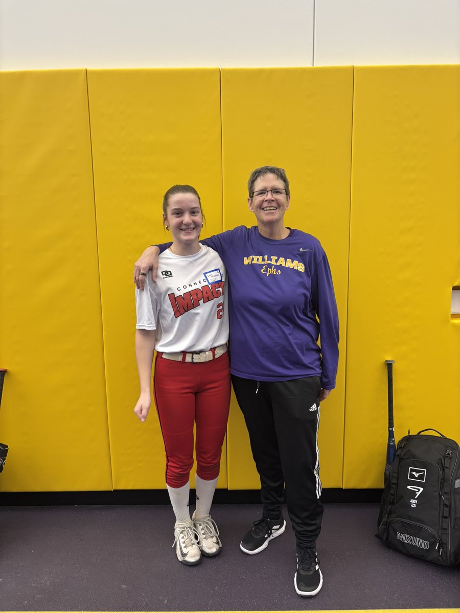 Lucy Millones 2027 tweet media