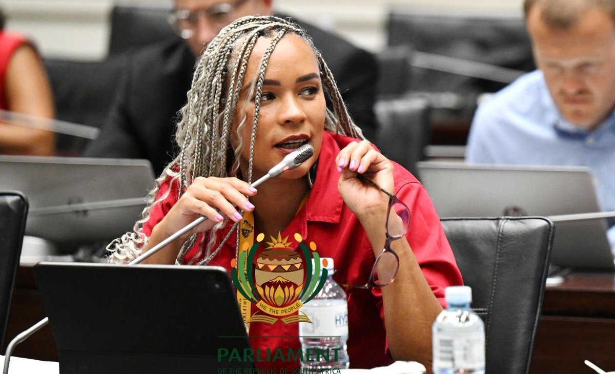 Just repost to provoke white racists in South Africa 🇿🇦