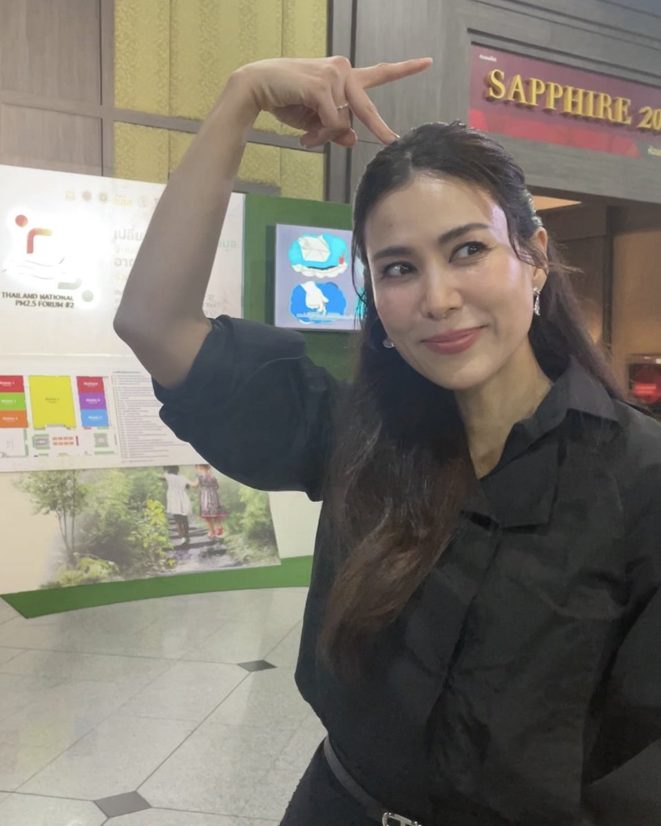 เมื่อให้พี่เชอรี่ทำท่าก้านเชอรี่ ฮืออ น่ารัก🥺🍒