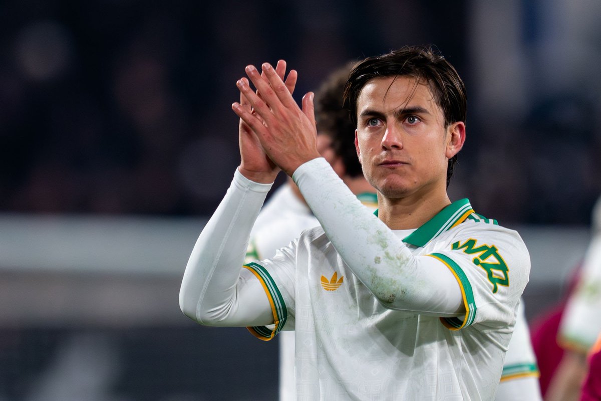 La #Roma non avrebbe intenzione di rinnovare i contratti a Lorenzo #Pellegrini e Stephan #ElShaarawy,mentre per Paulo #Dybala dopo la chiusura del mercato invernale se ne potrebbe parlare con una riduzione dell’ingaggio.

Fonte: <a href="/angelomangiante/">Angelo Mangiante</a> a <a href="/manasportroma/">Radio Mana Sport Roma</a> 
#RomaSpace I