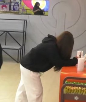 talmejes's tweet image. my baby is praying aaaaa Lord, bigay mo na ‘to sa kanila!

STRIVING FEATHERS TUESLAYER

#KrystalMejes
#PBBCollab20BolaMatchUp