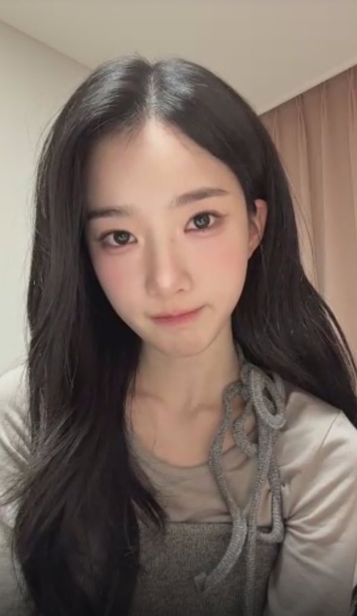 pponyangs's tweet image. MY WIFE IS HEREEEE