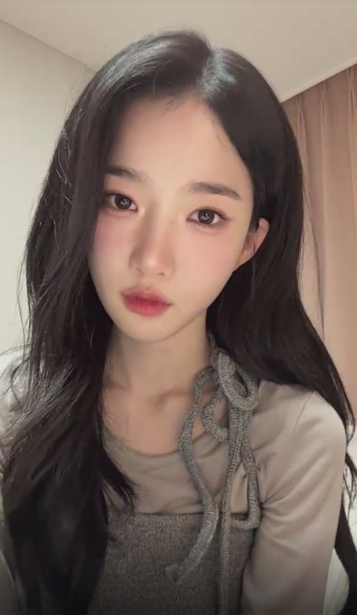 pponyangs's tweet image. MY WIFE IS HEREEEE