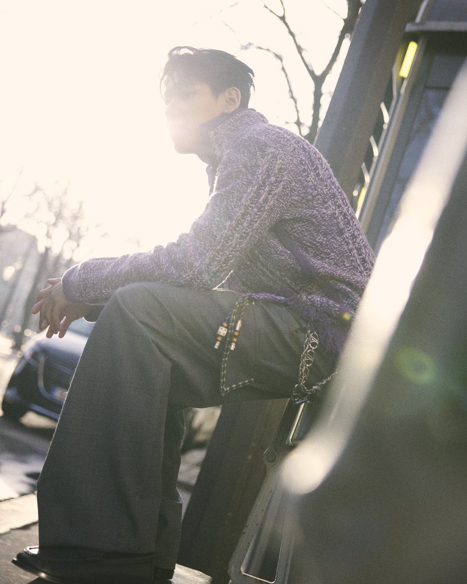 WWDThailand's tweet image. แบมแบม กันต์พิมุกต์ เตรียมร่วมรับชมแฟชั่นโชว์ Louis Vuitton Men’s Fall–Winter 2026 ซึ่งจะถ่ายทอดสดในคืนนี้ เวลา 02.00 น. ตามเวลาประเทศไทย

#WWDThailand
#LVMenFW26 #LouisVuitton