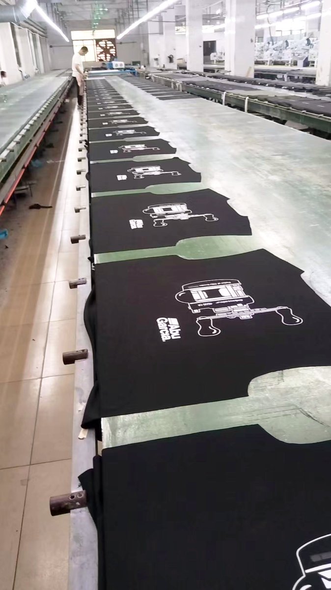 JOMIOUTDOORGEAR's tweet photo. Behind the scenes of your favorite custom tees! Screen-printing workshop in action! Every stroke of ink, every precise alignment – we turn plain fabrics into wearable art for your outdoor apparel lines. Quality in every detail, ready to bring your designs to life.
#BSW https://t.co/W8fQUz6G1j