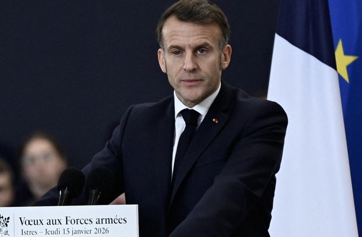 PedderSophie's tweet image. As for the 🕶️