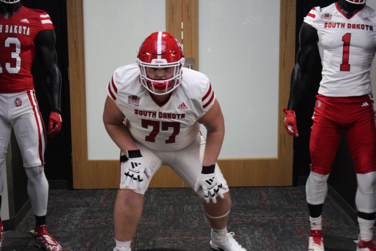 Ethan Beckman tweet media