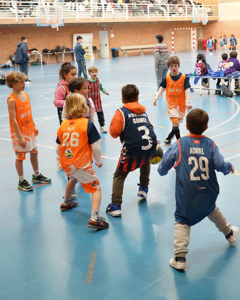 🏀 L<a href="/s/">『S』</a> más pequeñ@s del Ángel Nieto, María de Villota y la escuela del club participaron en una nueva jornada de Babybasket celebrada en el Pabellón Virgen del Carmen de Arganda.

👏🏻 ¡L@s chic@s disfrutaron de una gran mañana de baloncesto!

🧡 #VallekasBasket #WorkInProgress