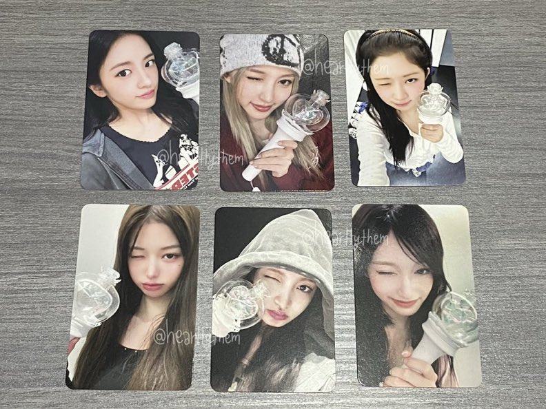 hearttythem's tweet photo. (พร้อมส่ง) การ์ดแท่งไฟ IVE V.2

ขายเป็นเซ็ตครบทุกเมมเบอร์
ราคา 300 บาทรวมส่ง

#ตลาดนัดive #ตลาดนัดไอบึ ตามหา https://t.co/jgg2VNdGo8