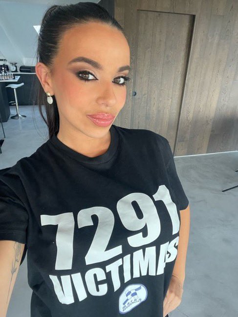 rickyedit's tweet image. vas a hablar tú de respetar a los muertos, impresentable.