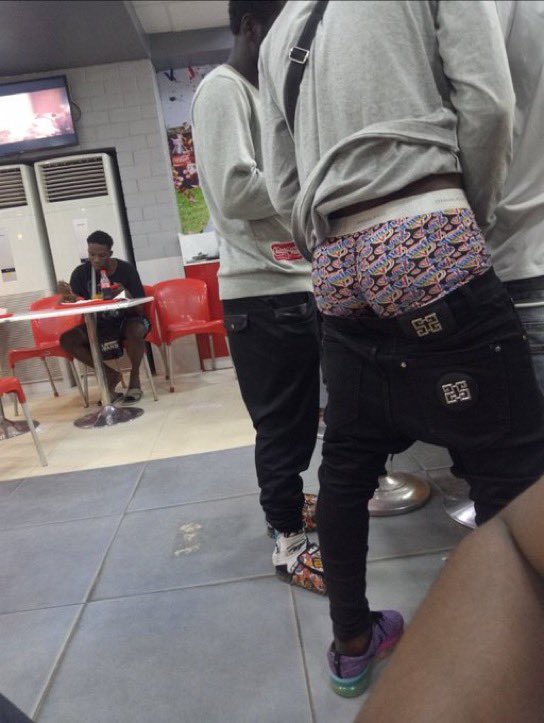 ambuikem's tweet image. Who still does this in 2026 ??