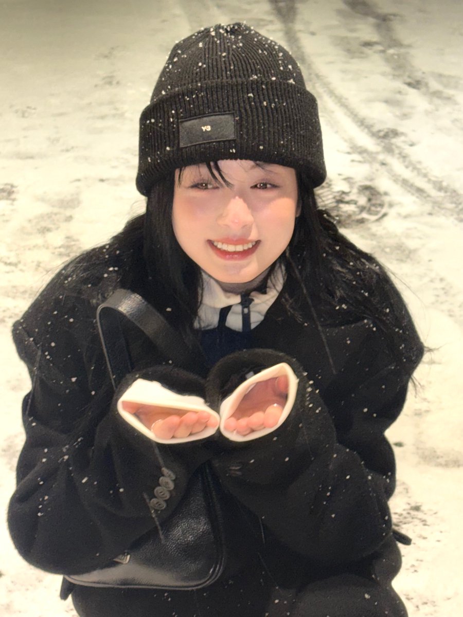 prodahy's tweet image. AHYEONIE 🥺🥹