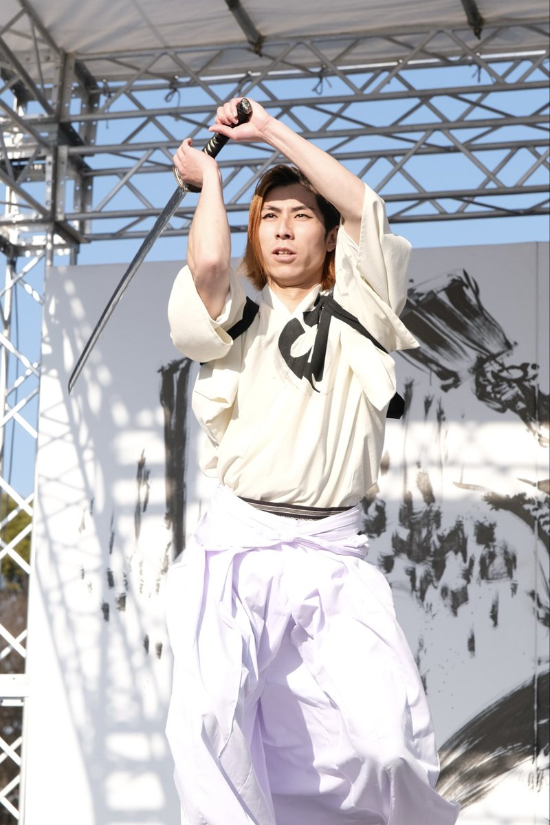 ZANGEKI LIGHTNING🥰
#偉伝或