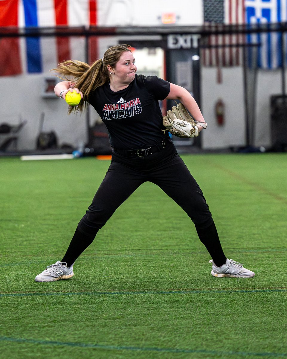 Anna Maria College Athletics tweet media